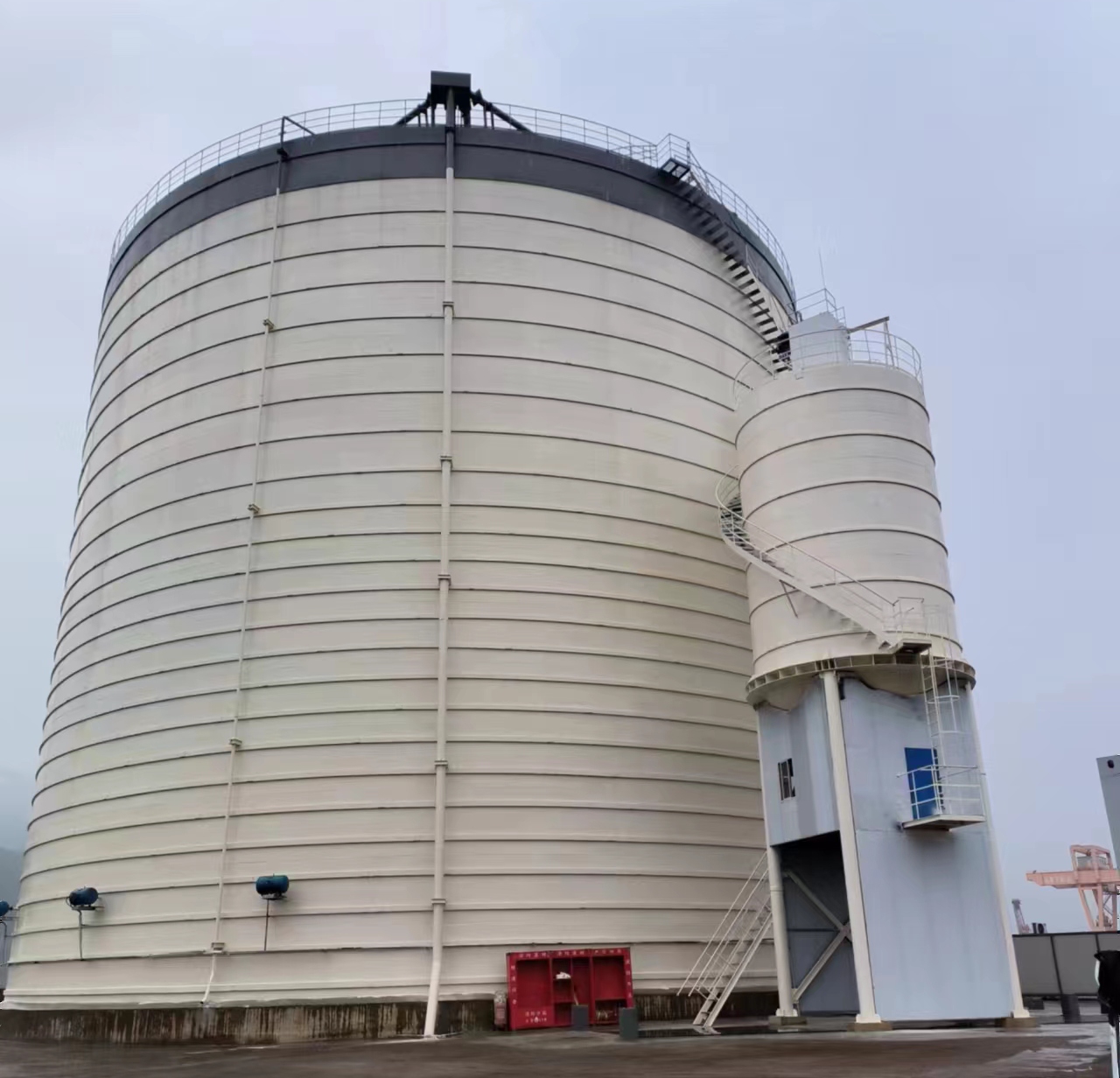 鼎城10万吨水泥钢板库